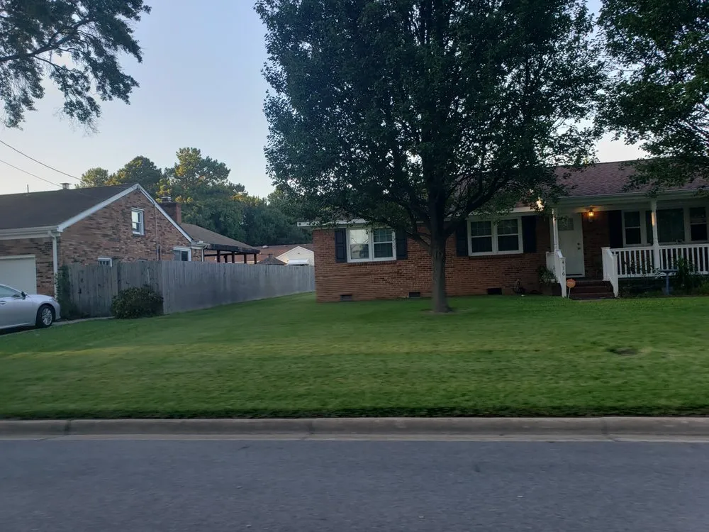 Local lawn care service for residential properties in Chesapeake, VA by R&R Lawn Service