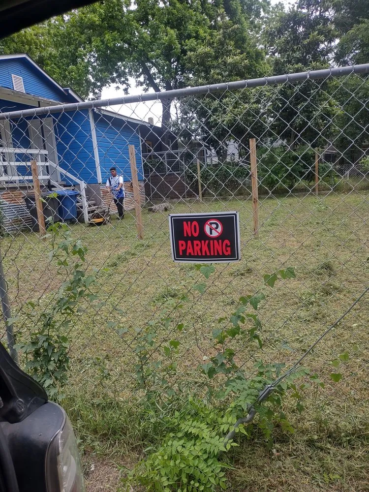 Reliable residential landscaping in San Antonio, TX by R&R Lawn Service