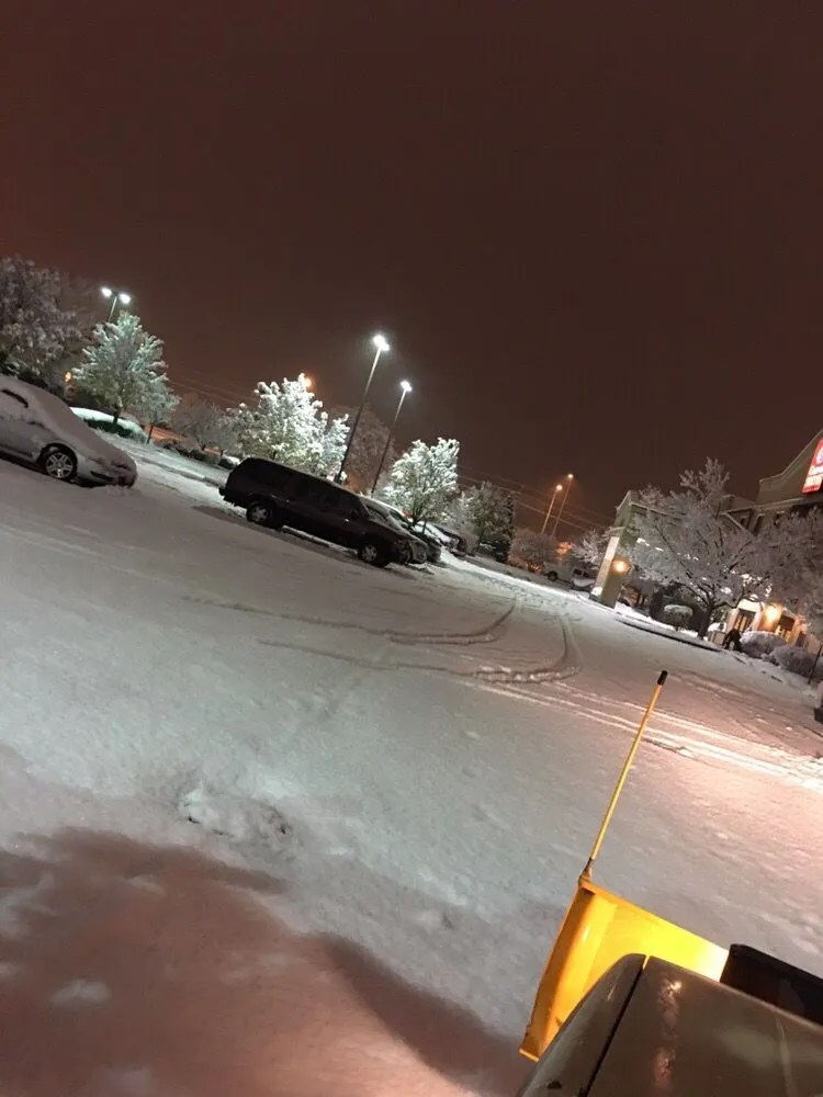 Professional residential landscaping in Wheaton, IL - R&R Lawn Service