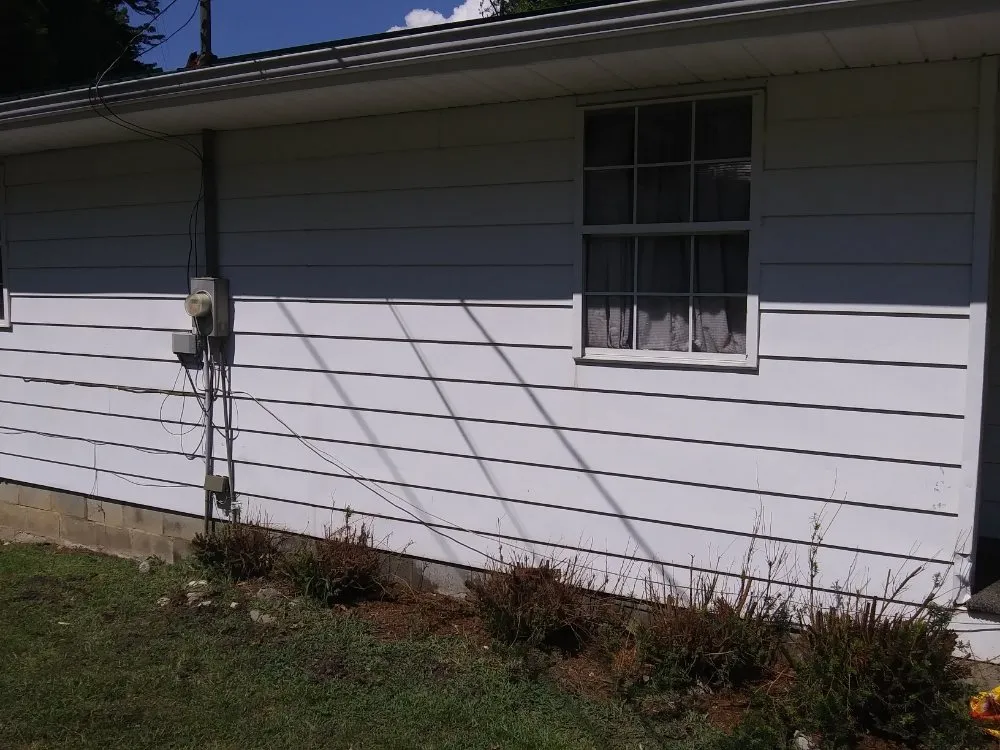 Custom landscape installation experts serving Combs, KY - R&R Lawn Services