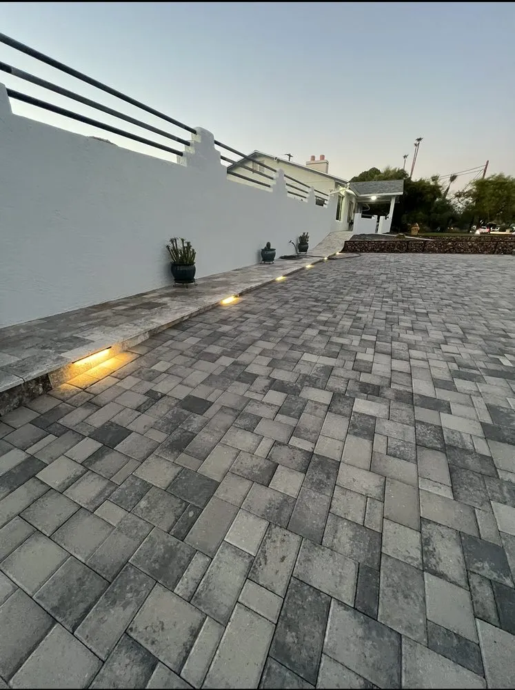 Expert outdoor landscaping for residential properties in Gilroy, CA by RR PAVERS landscaping