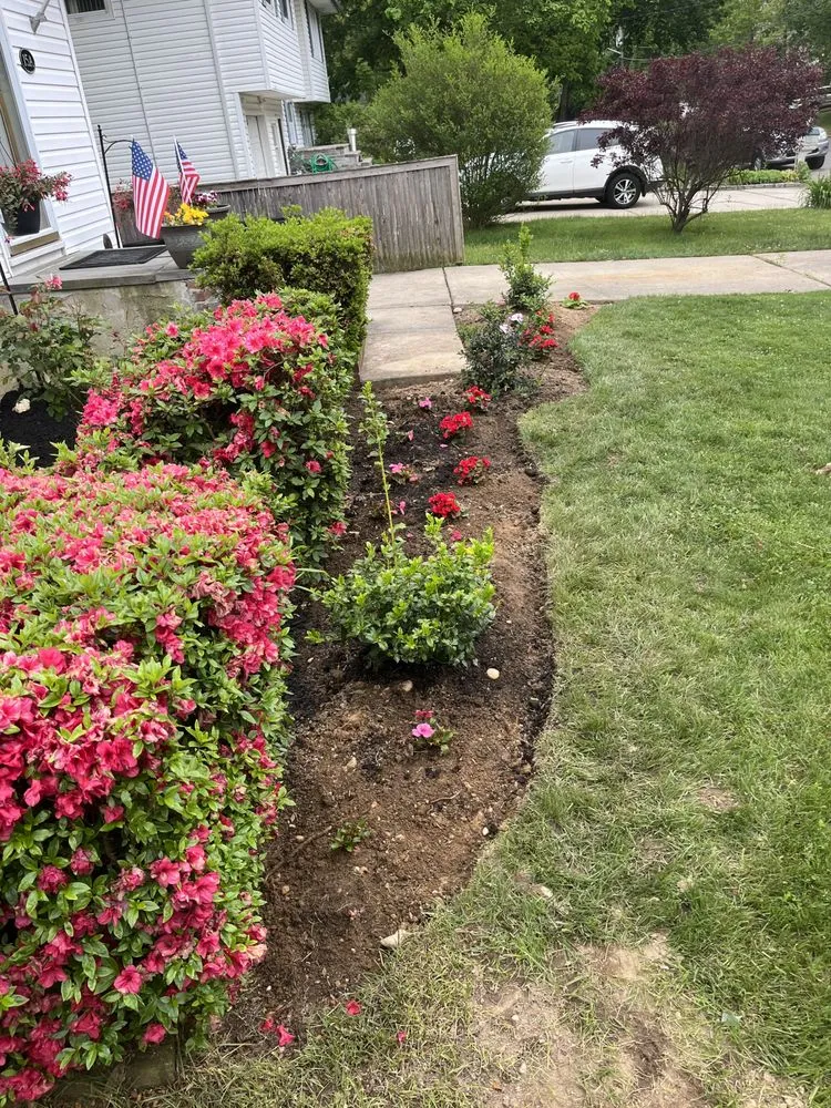 Reliable lawn care service in Coram, NY by RR Shine Landscaping