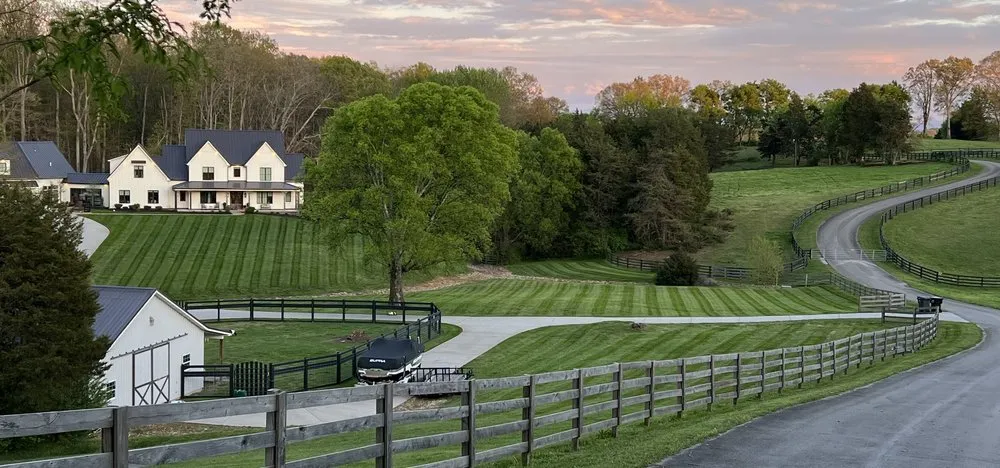 Custom landscape design in Knoxville, TN - R&R TLC Landscaping