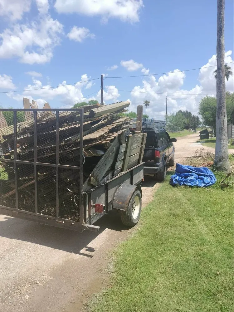 Top-rated lawn care service experts serving Brownsville, TX - R&R Tree Service and Landscaping