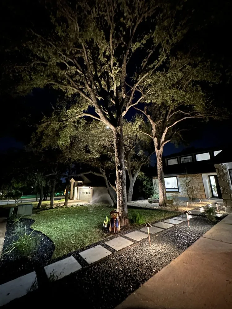 Custom residential landscaping in Pflugerville, TX by RR TreeScapes