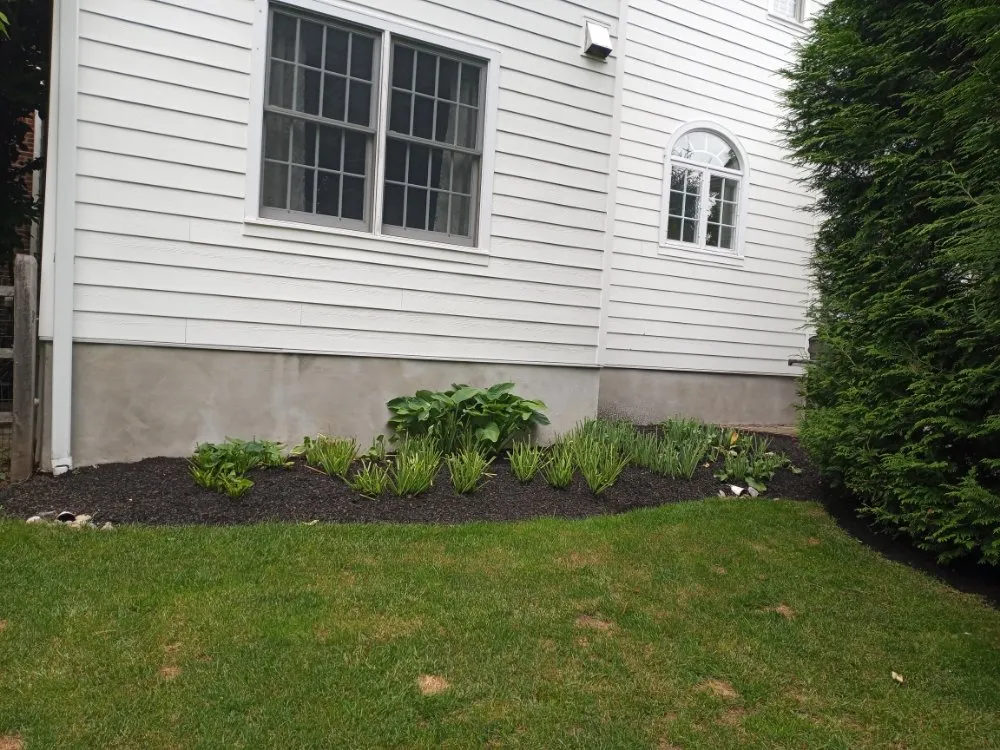 Top-rated landscape design in Philadelphia, PA - RRH Landscaping Y Lawn Care