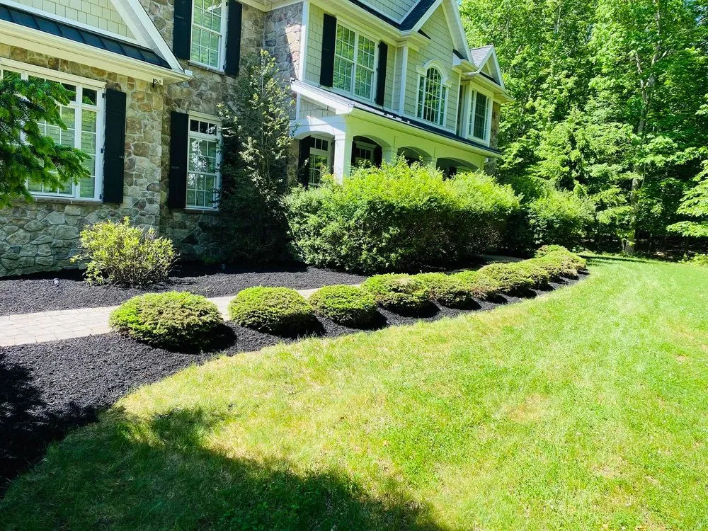 Custom outdoor landscaping in Weatherly, PA by RRK Lawns