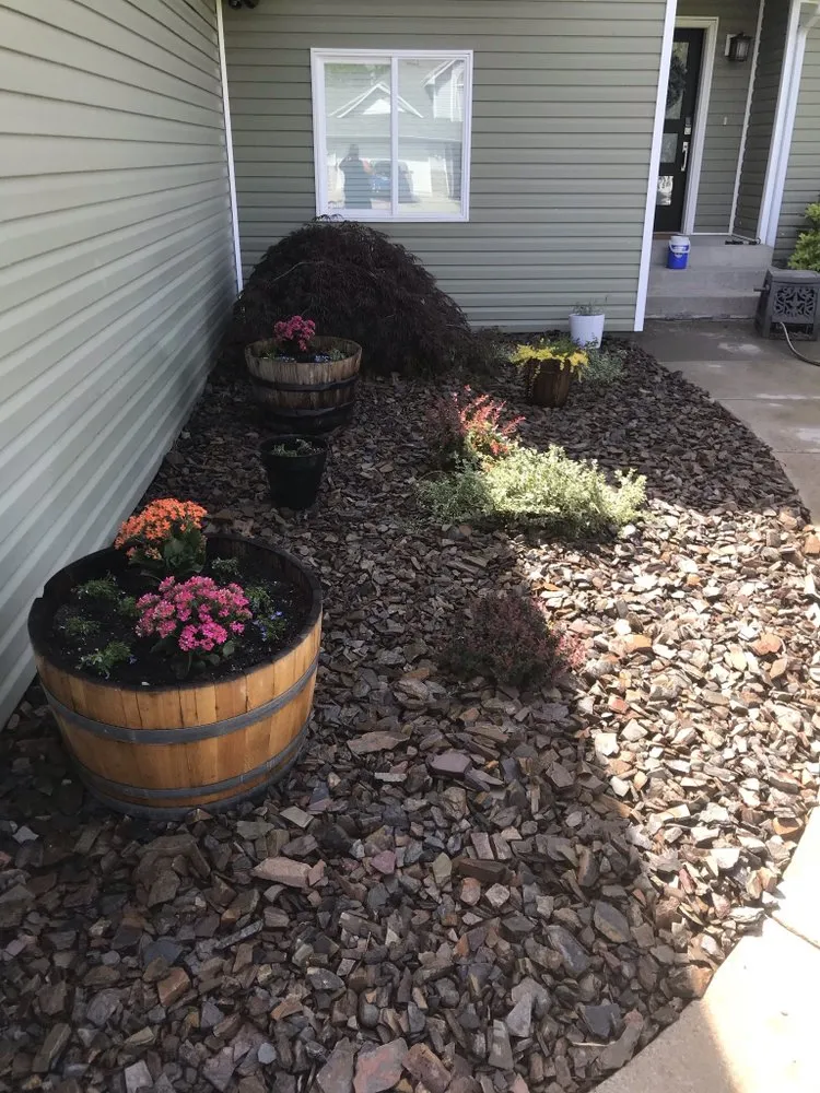 Custom lawn mowing service in Spokane, WA - RRM Services