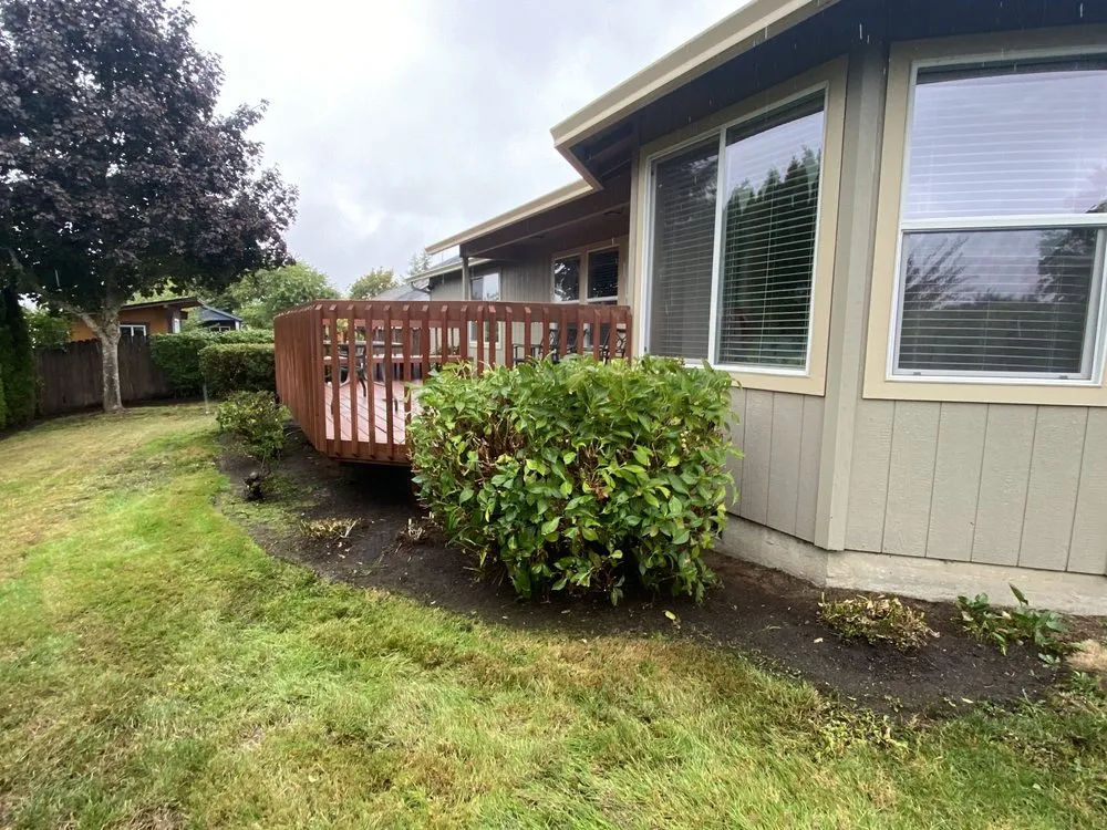 Expert outdoor landscaping experts serving Sutherlin, OR - RRM Solutions