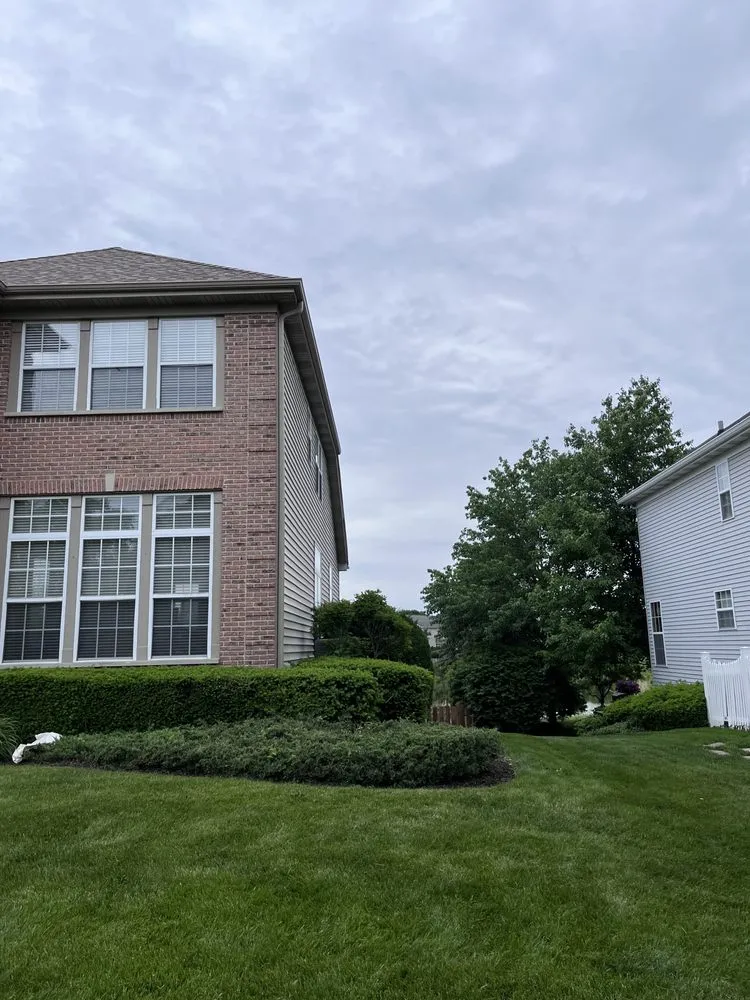 Expert garden landscaping experts serving Round Lake, IL - R&S Affordable Tree Service