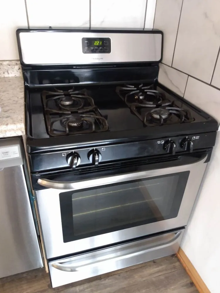 Reliable residential landscaping experts serving Saint Paul, MN - RS Cleaning Services