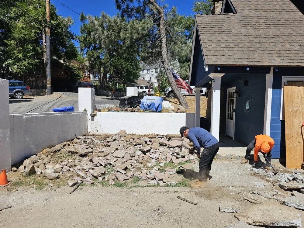 Custom yard maintenance in Mira Loma, CA by R&S Demo & Junk Removal