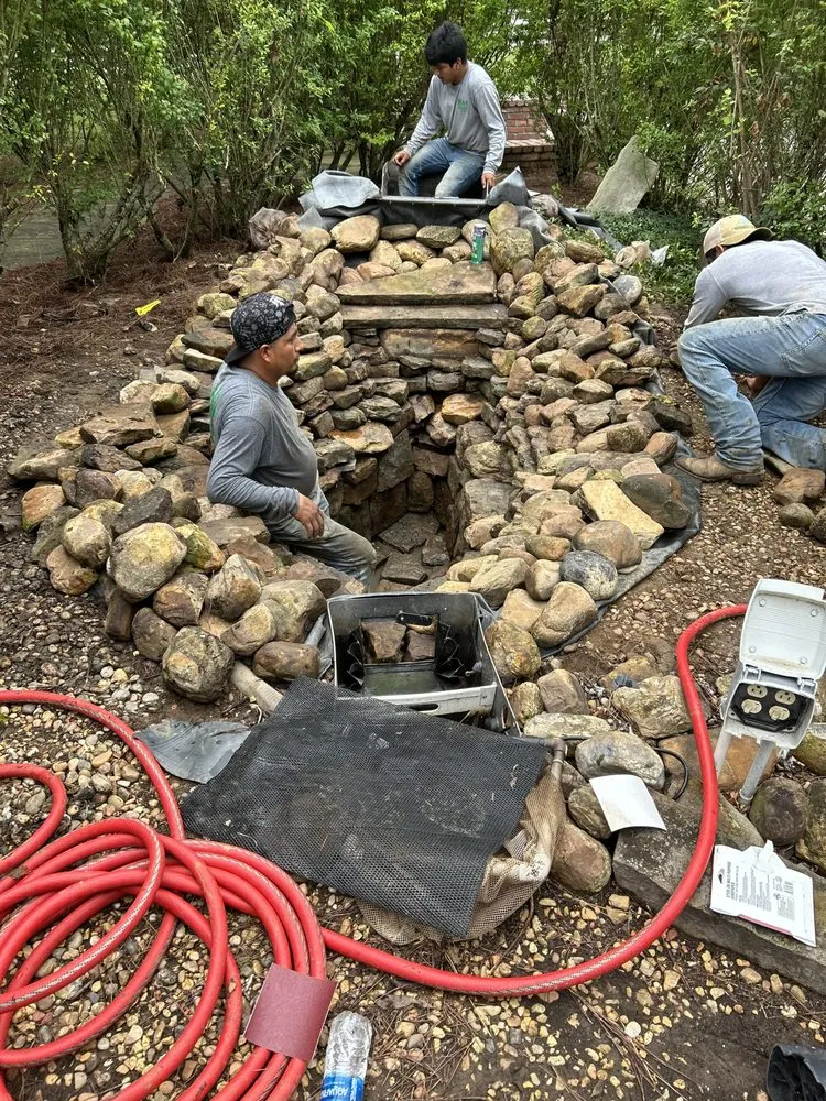 Expert residential landscaping experts serving Castalian Springs, TN - R&S Groundskeeping and Nursery
