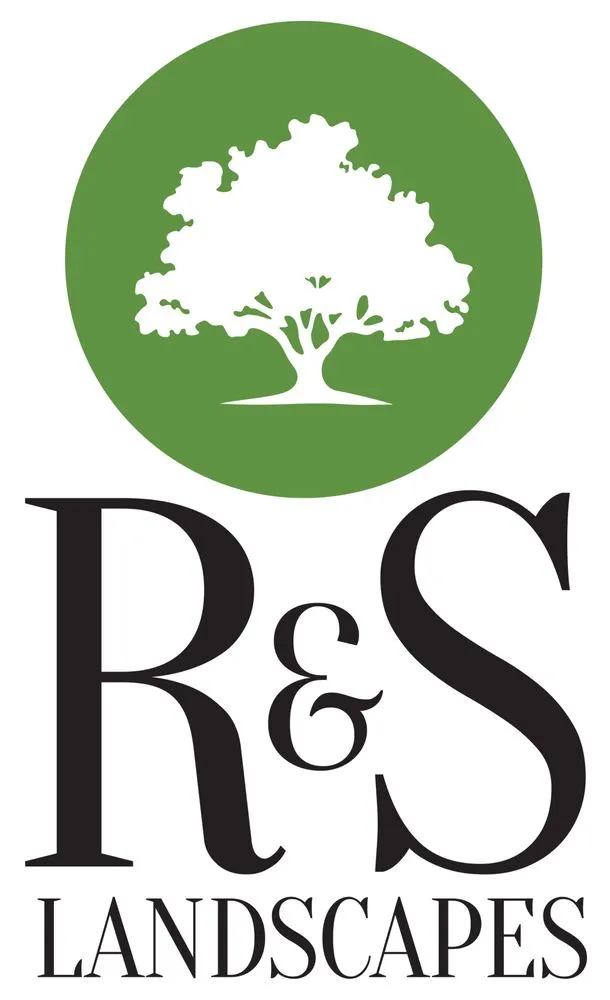 Custom outdoor landscaping in Lambertville, NJ - R&S Landscape