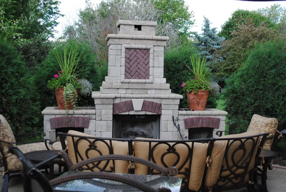 Reliable yard maintenance in Plainfield, IL - R&S Landscaping and Nursery