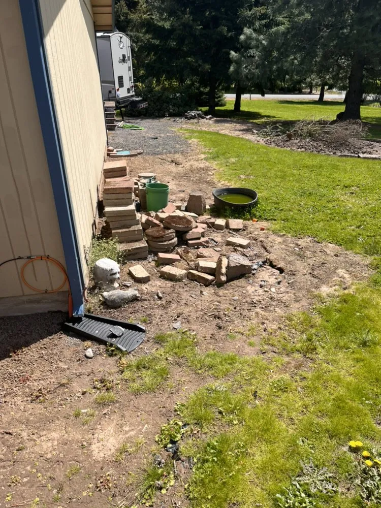 Expert lawn care service experts serving White Salmon, WA - RS Landscaping