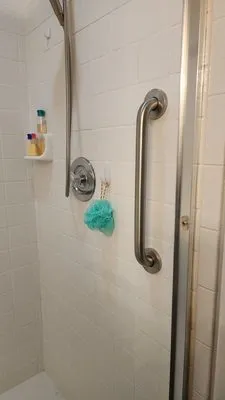 RS Lawn Care & Handyman Services Logo