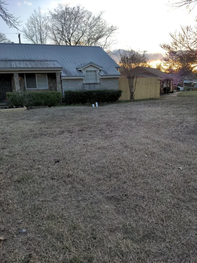 Affordable landscaping services experts serving Southaven, MS - RS Lawn Care