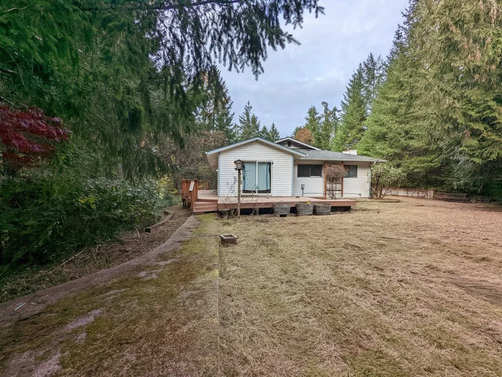 Top-rated yard maintenance in Monmouth, OR by R&S Lawn Mowing & Maintenance