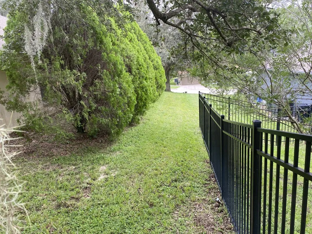 Custom landscape installation experts serving Groveland, FL - R&S Property Services