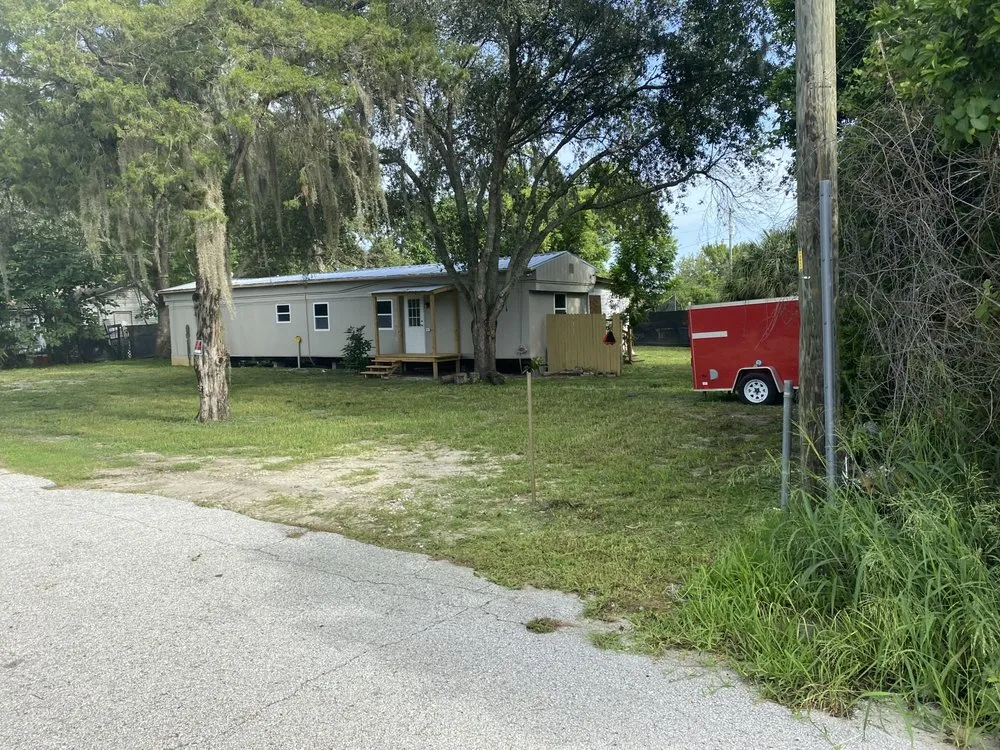 Trusted landscaping services experts serving Groveland, FL - R&S Property Services