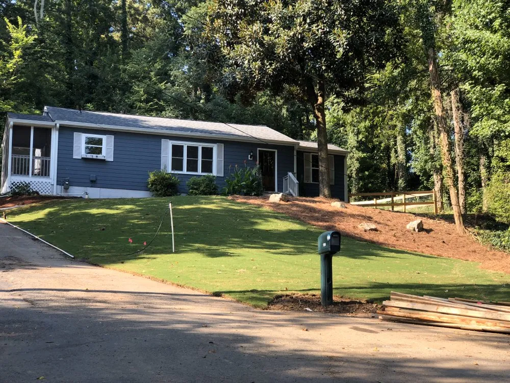 Expert garden landscaping for homes in Cumming, GA by Rscapes