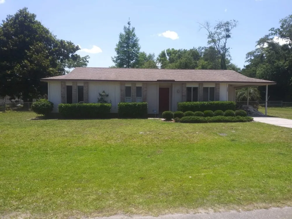 Trusted lawn mowing service in Atlantic Beach, FL - RSI Grounds Detailing