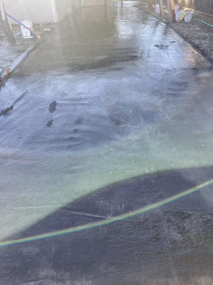 Reliable residential landscaping with custom design in Antioch, CA by RT Concrete And Landscaping