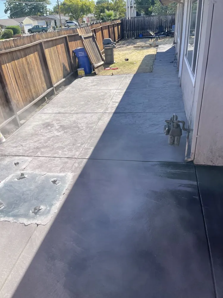 Custom landscaping services experts serving Antioch, CA - RT Concrete And Landscaping