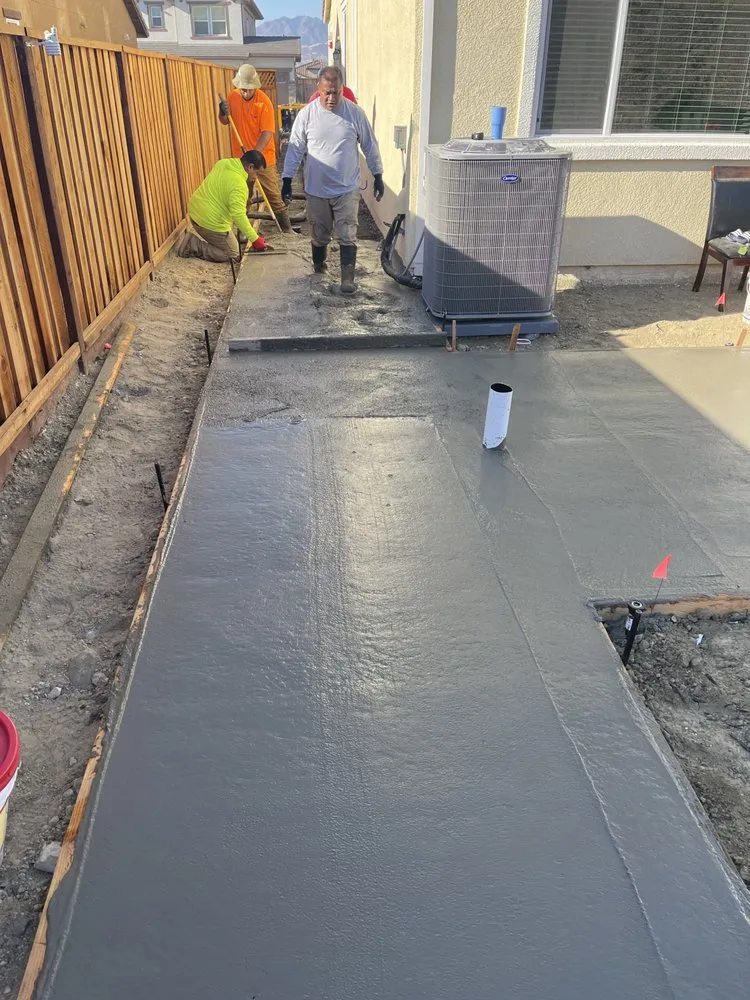 Reliable landscape design in Antioch, CA by RT Concrete And Landscaping