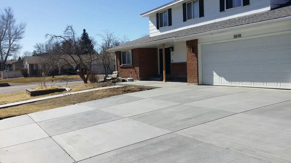 Trusted landscape installation for year-round maintenance across Aurora, CO - R&T Concrete
