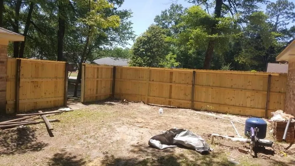 Professional garden landscaping in Mobile, AL by R&T Handyman Service