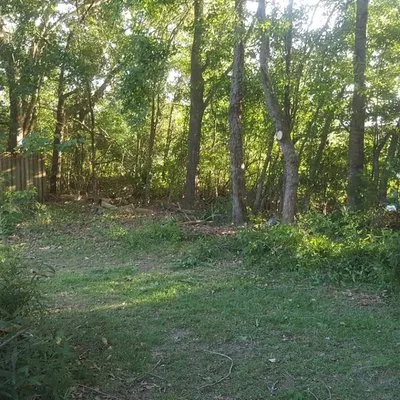 R&T Handyman Service Logo