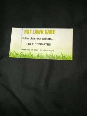 R&T Lawn Care Logo