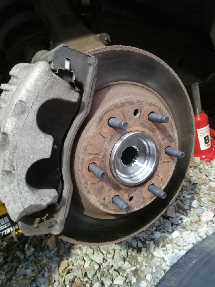 Top-rated lawn mowing service in Richmond, VA by Rta Repairs And Landscaping Services