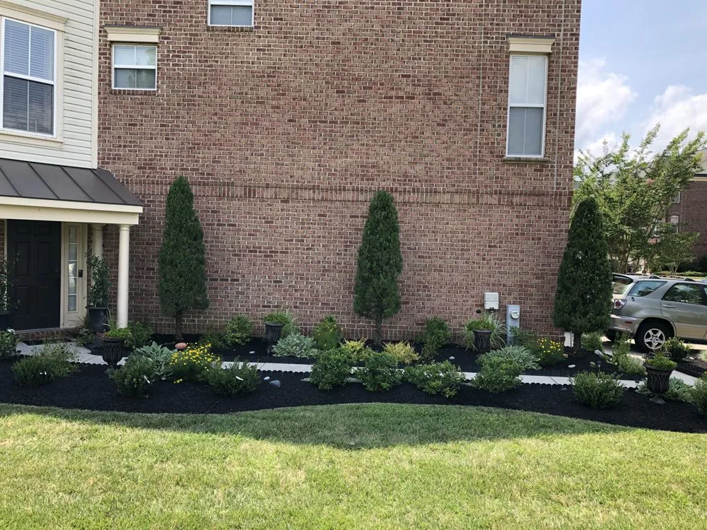 Professional residential landscaping in Laurel, MD by RTB Landscaping