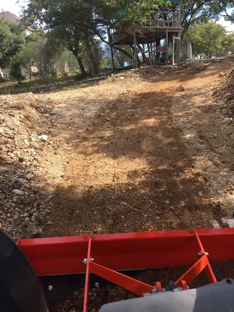 Custom yard maintenance for beautiful yards across New Braunfels, TX - RTL Services