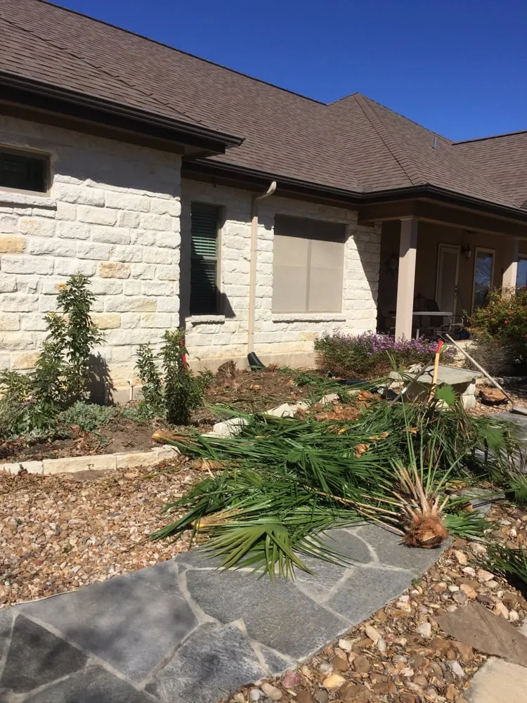 Expert landscape design for year-round maintenance in New Braunfels, TX by RTL Services