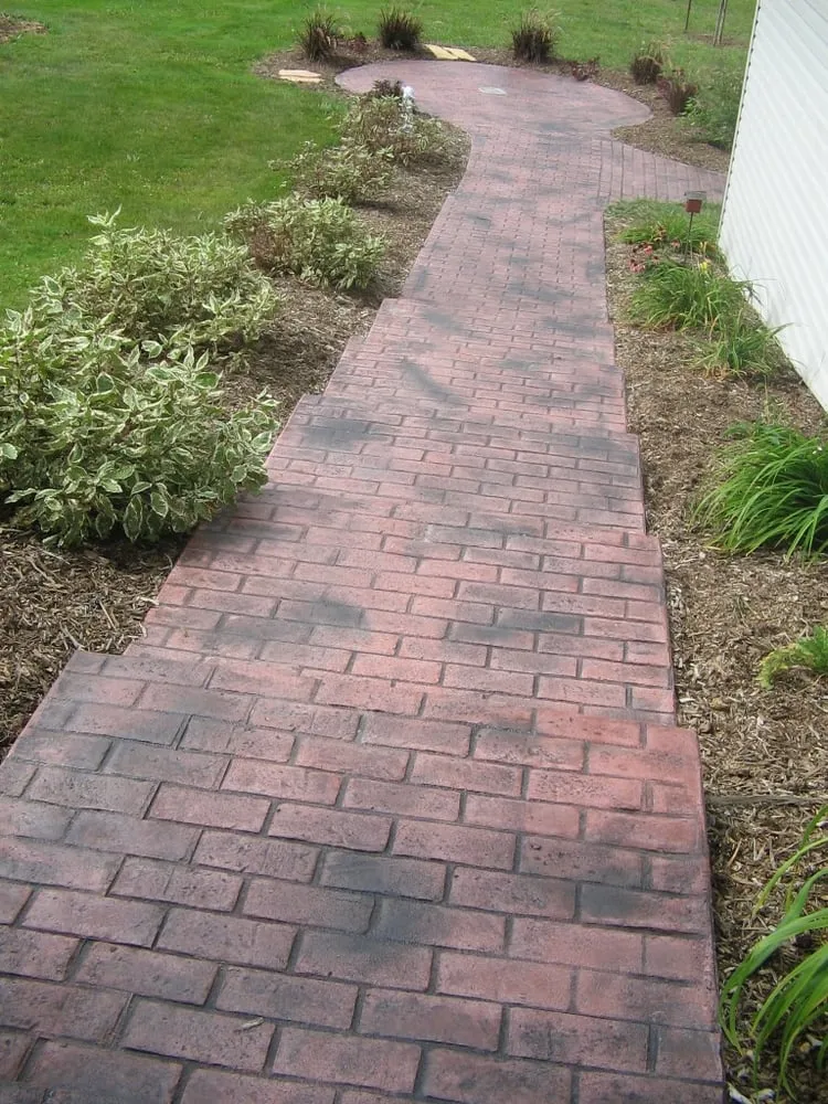 Expert landscape design with custom design in North Royalton, OH by RTM Construction Company