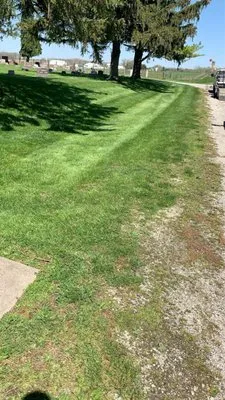 RTR Landscaping Logo