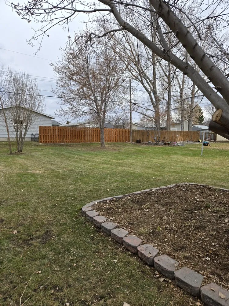 Affordable landscape design in Minot, ND by Ruachos Maintenance