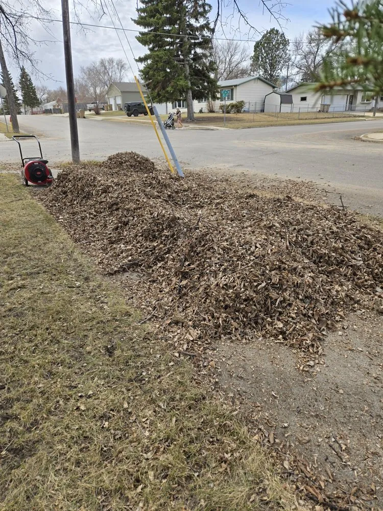 Trusted outdoor landscaping for residential properties across Minot, ND - Ruachos Maintenance