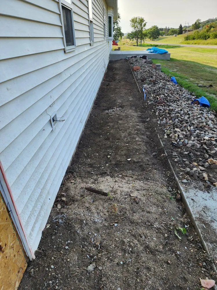 Custom lawn mowing service experts serving Minot, ND - Ruachos Maintenance