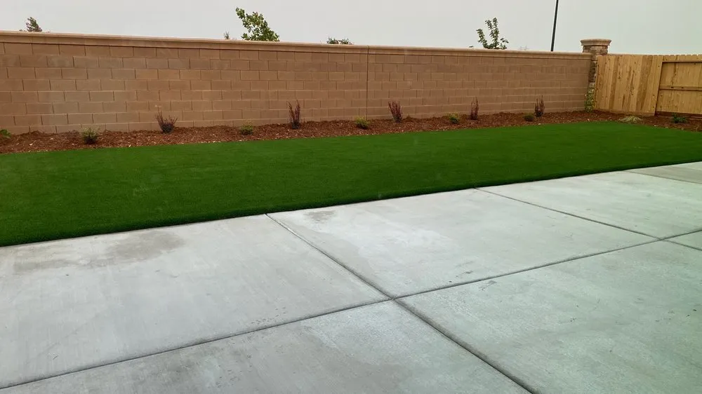 Trusted yard cleanup service in Galt, CA by Rubacon