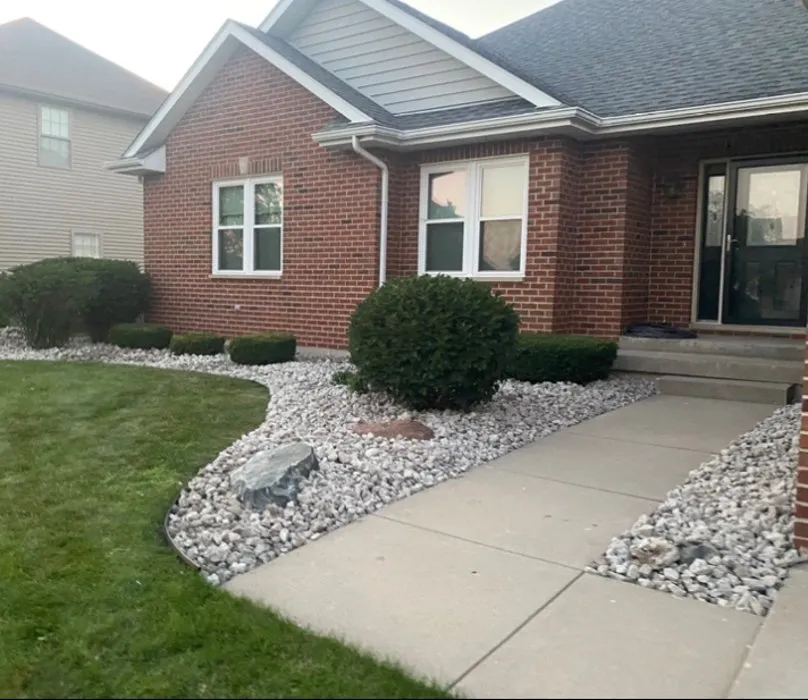 Top-rated landscape installation in Sycamore, IL - Ruben Armas Landscaping