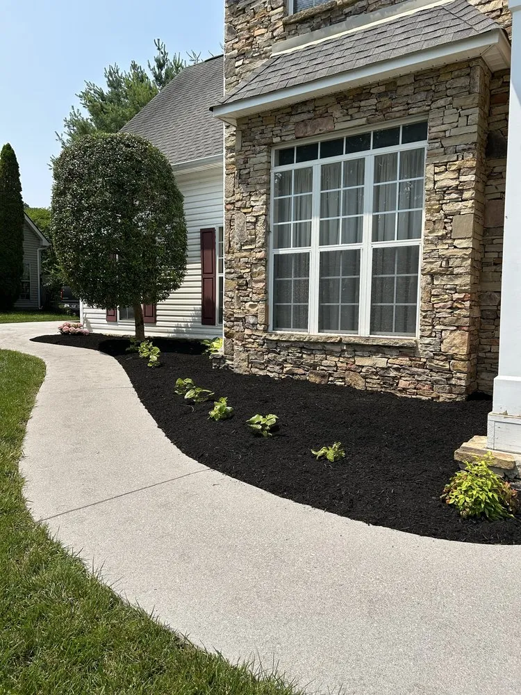 Custom landscaping services in Knoxville, TN - Ruben landscaping