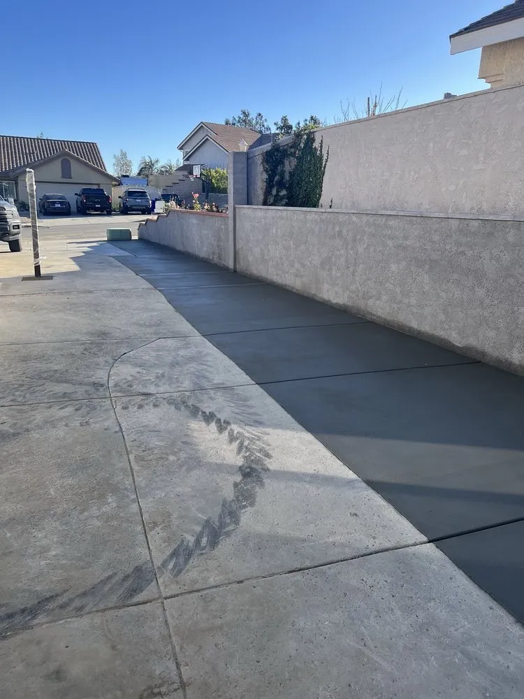 Reliable lawn mowing service for residential properties in Moreno Valley, CA by Ruben's Concrete & Landscape