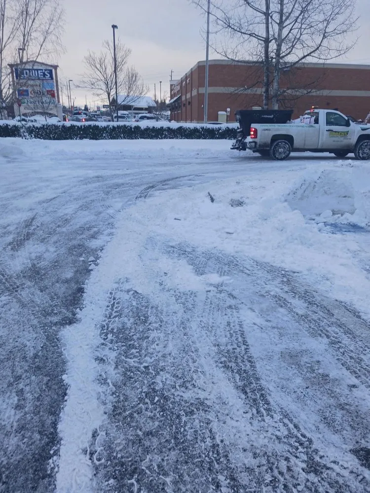 Top-rated residential landscaping in Bellingham, WA by Rubens Landscape Asphalt