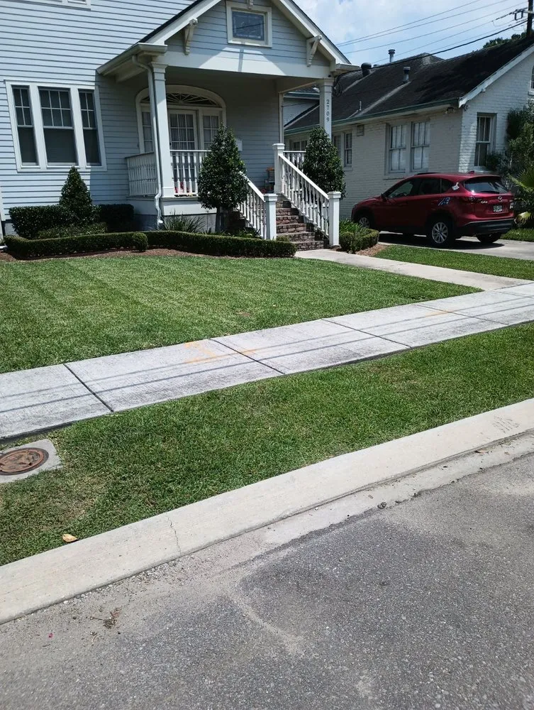 Trusted outdoor landscaping experts serving New Orleans, LA - Ruben's Lawn Care