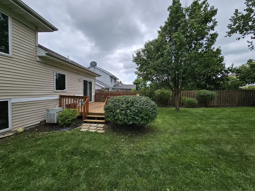 Professional garden landscaping experts serving Madison, WI - Ruben's Lawn Care Services & Dumpster Rentals